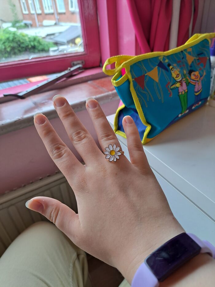 This Daisy Fidget Ring! (It Spins!)