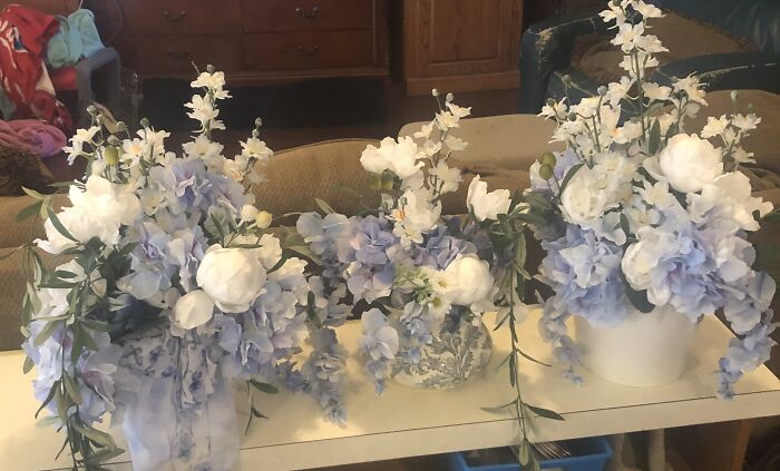 Flower Arrangements For Mil Funeral.