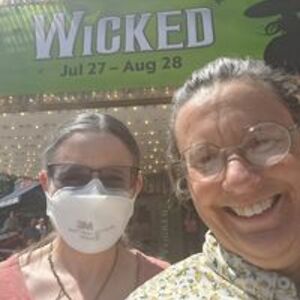 latinalesbianjew avatar