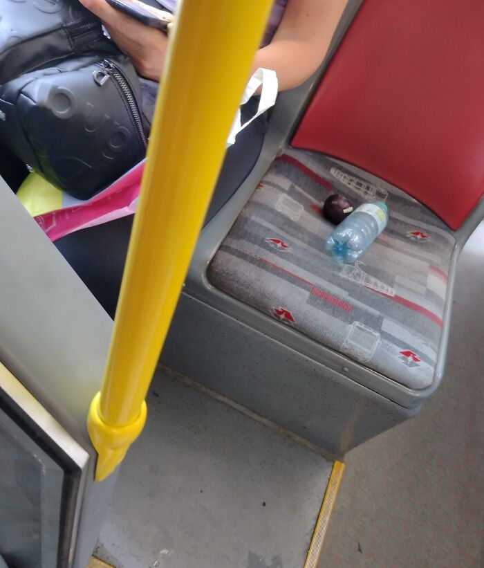 That No One Can Sit Next To You In A Full Bus