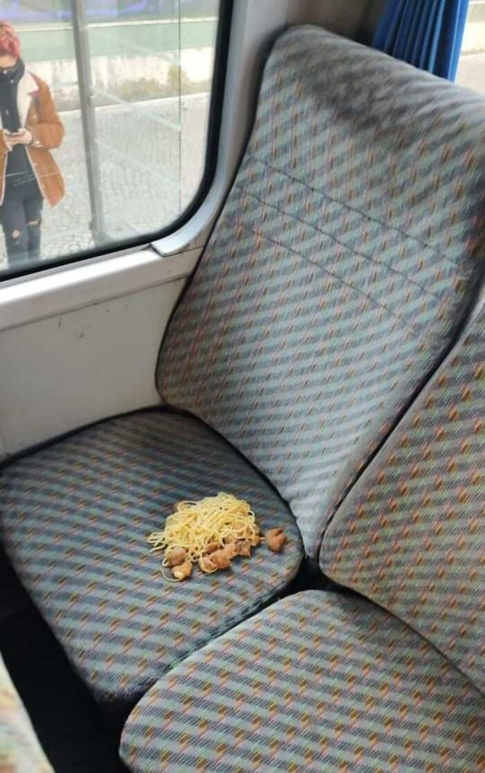 Im A Bus Driver. Someone Left Their Food On The Seat