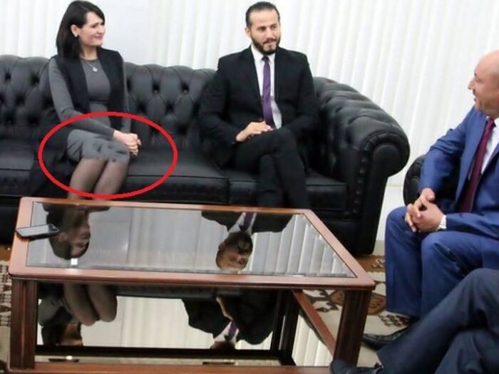 Fallo de Photoshop, después de que la ministra tunecina mostrara demasiada pierna