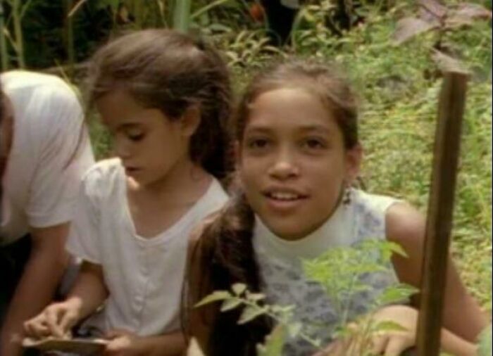 Rosario Dawson In An Episode Of Sesame Street In 1991 When She Was 12