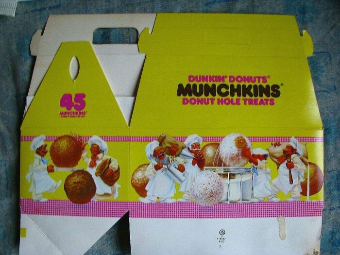 1991 Dunkin' Donuts Munchkins Box