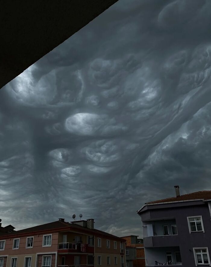 Lovecraftian Clouds
