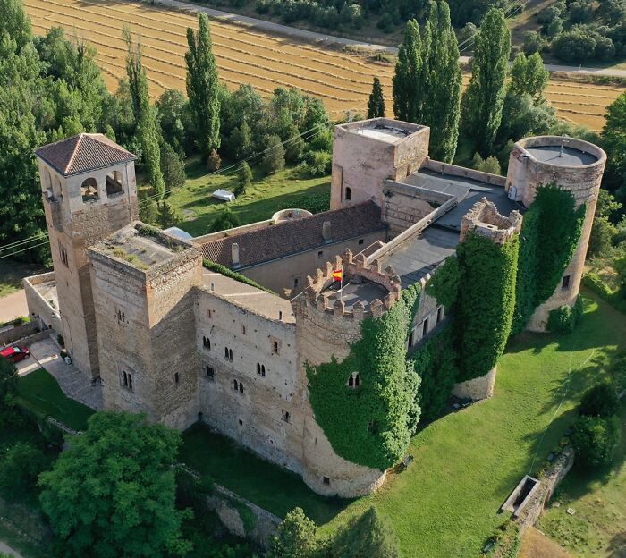 Castillo De Castilnovo, Spain