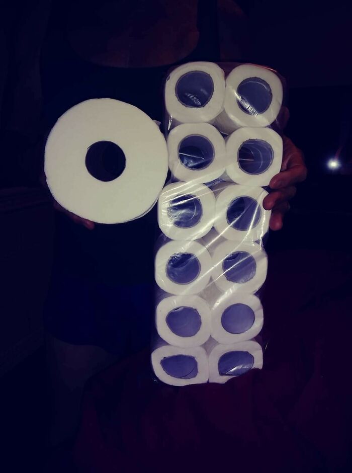 The $20 Toilet Paper My Auntie Bought (On The Right) On Amazon Compared To A Normal Roll (On The Left)