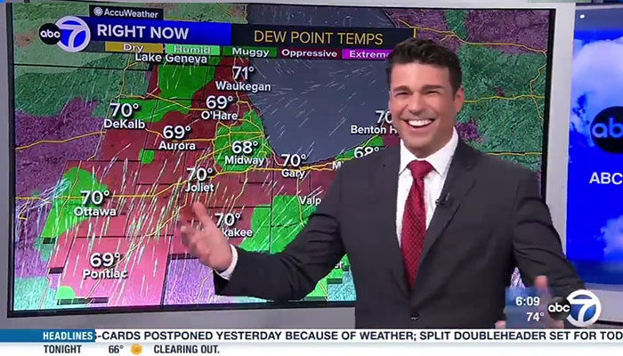 Weatherman Stunned To Discover His TV Is A Touch Screen, And The Internet Can’t Get Enough Weatherman Stunned To Discover His TV Is A Touch Screen, And The Internet Can’t Get Enough