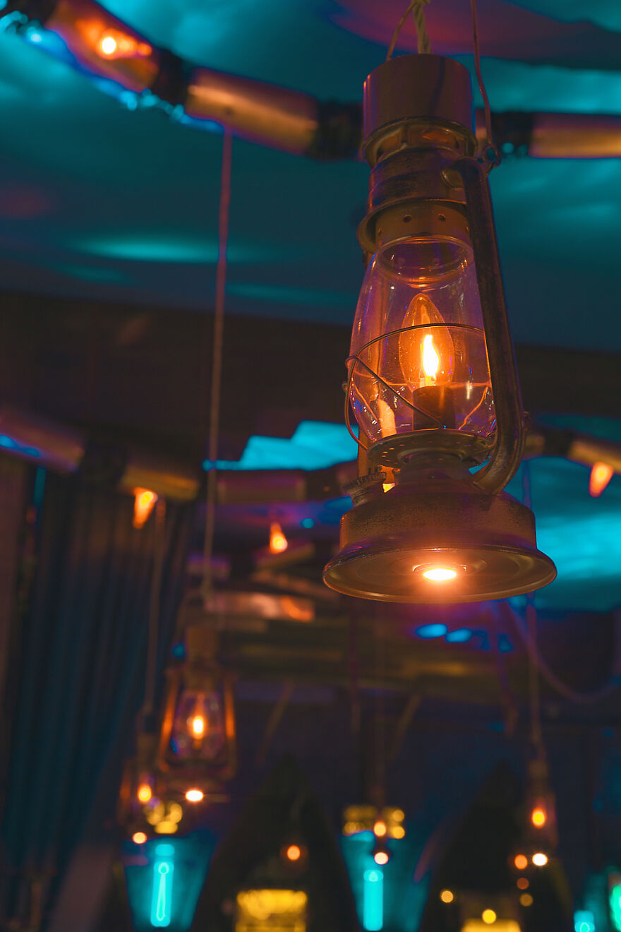 The Kraken Found A Sanctuary In This Underwater-Themed Bar "The Abyss Pub" Which Was Designed By Us The Kraken Found A Sanctuary In This Underwater-Themed Bar "The Abyss Pub" Which Was Designed By Us