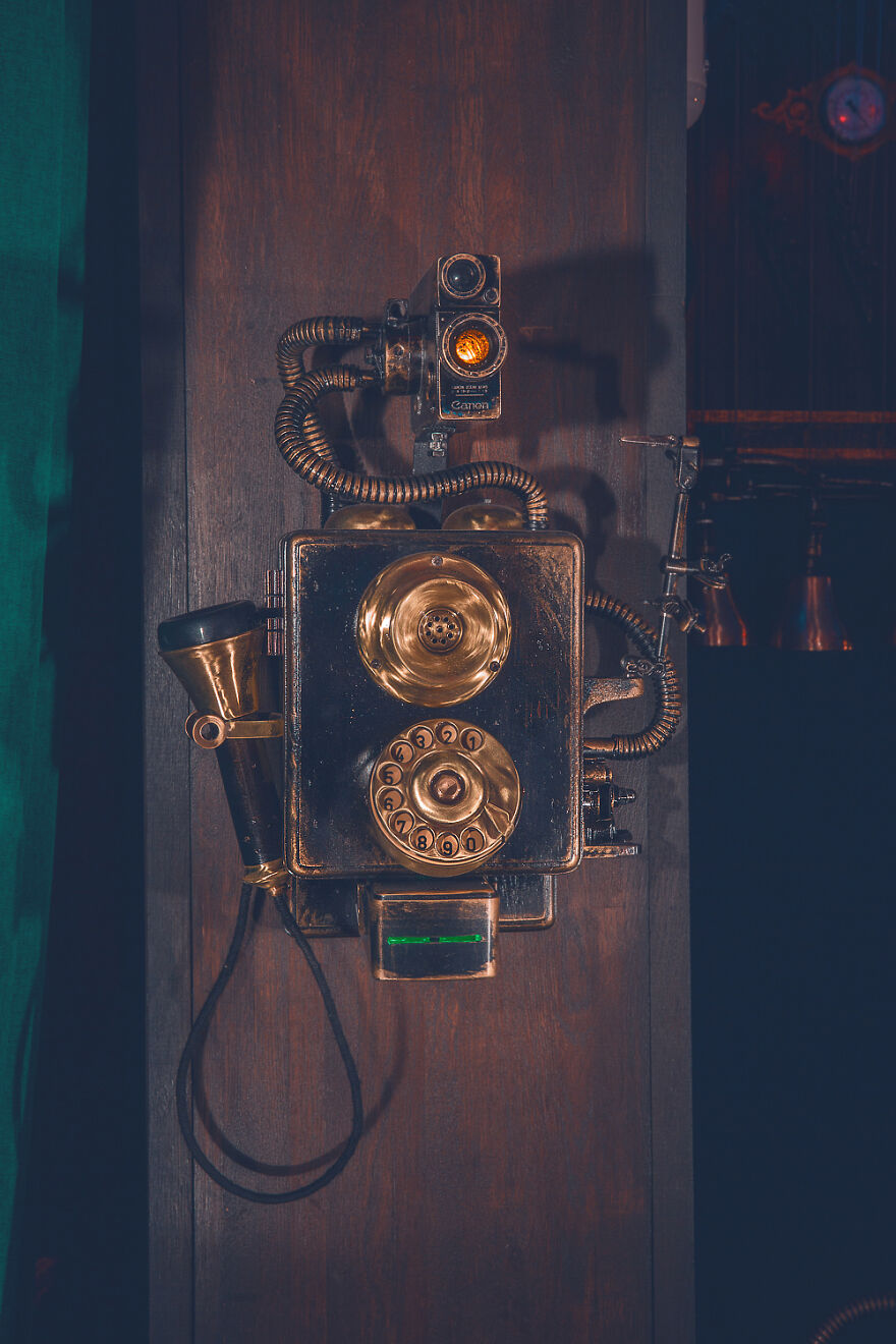 The Kraken Found A Sanctuary In This Underwater-Themed Bar "The Abyss Pub" Which Was Designed By Us The Kraken Found A Sanctuary In This Underwater-Themed Bar "The Abyss Pub" Which Was Designed By Us