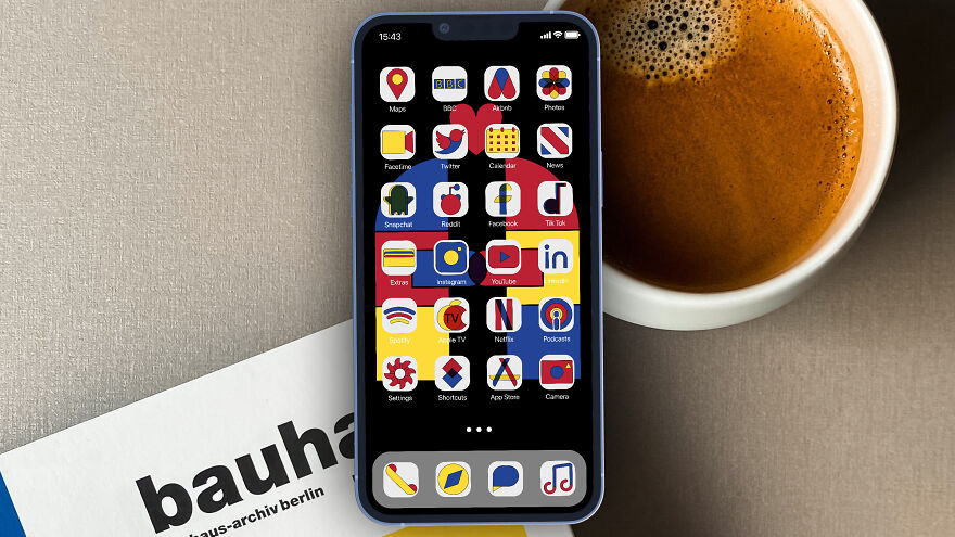 I Created These Bauhaus iOS Icons And Wallpapers In 3 Days