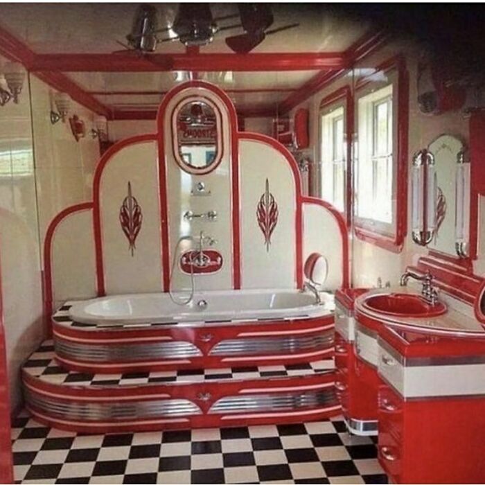 Once Upon A Time I Found This Photo In The Actual House Listing And Posted It And Now It’s Everywhere. But In Case You Haven’t Seen It…. Please Enjoy This Crazy Bathroom