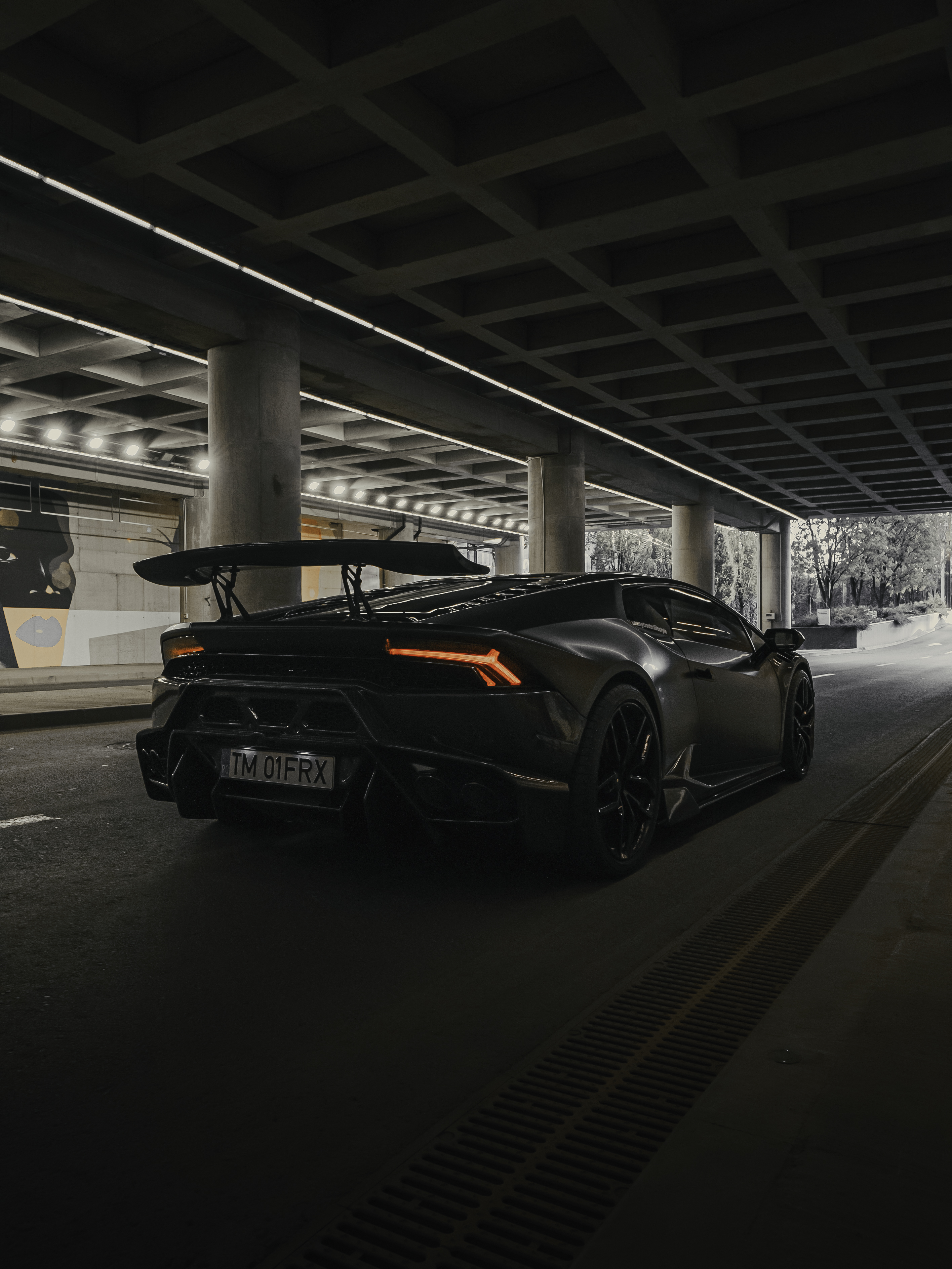 I Photographed An Amazing Black Huracan Vorsteiner Kit