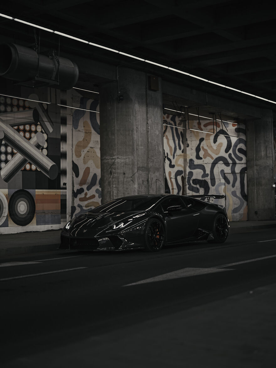 I Photographed An Amazing Black Huracan Vorsteiner Kit