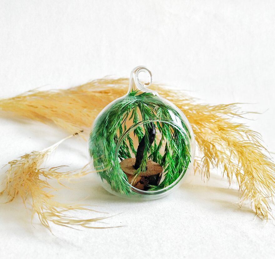 Willow Tree Small Glass Globe