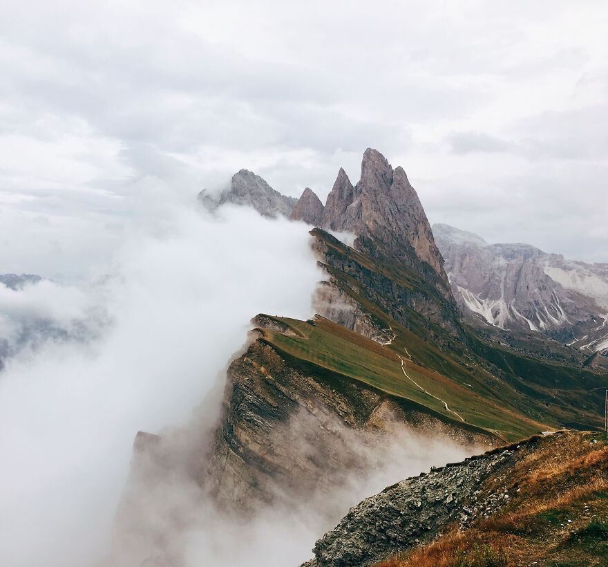 3rd Place, Landscape - Wenqin Hu