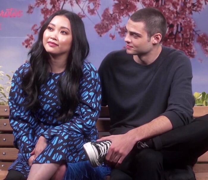 Lana Condor Rejected Noah Centineo By Not Accepting His Offer To Practice Their Lines Waiting For An Audition