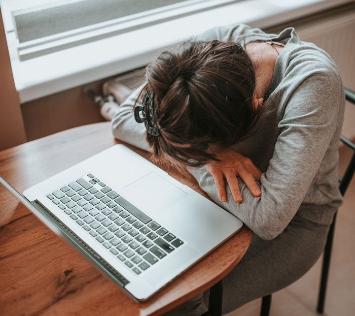 "This Is Why When They Ask How Things Are Going, The Only Safe Reply Is 'Great'": Woman Shares Toxic Things Her Manager Said When She Was Feeling Burnt Out