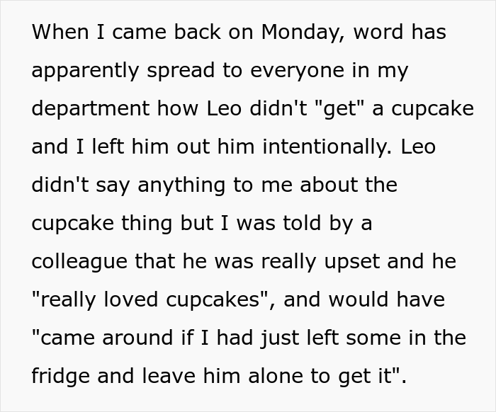 Woman Wonders If She Was Wrong To Bake Cupcakes For Her Office, Excluding A Certain Co-Worker Woman Wonders If She Was Wrong To Bake Cupcakes For Her Office, Excluding A Certain Co-Worker