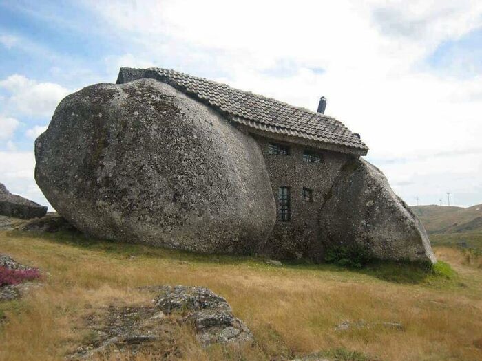 Hogar de piedra en Portugal