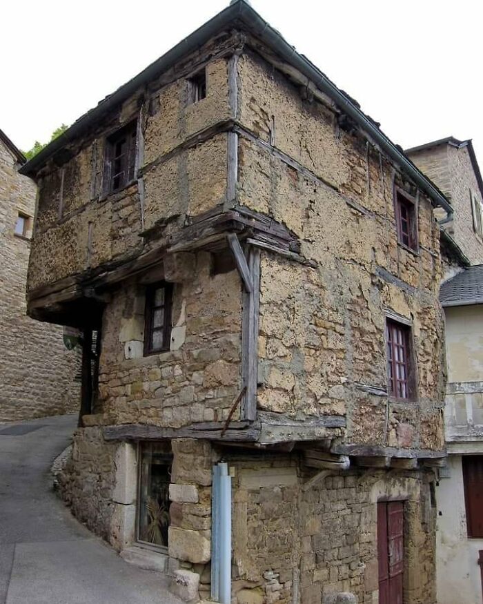 The Oldest House In France. It's Found In Aveyron, It's 700 Years Old, It Was Built In The 13th Century