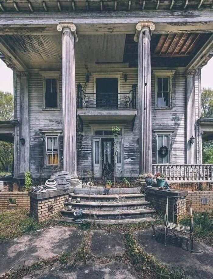 Abandoned House In USA