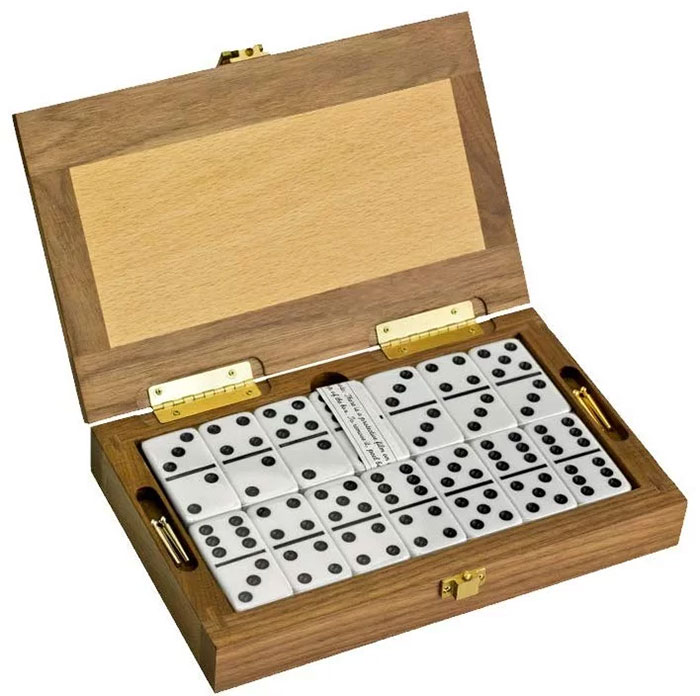 Dominoes game box