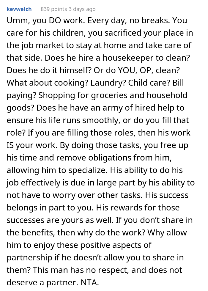 Husband Books 1st Class Tickets For Himself And His Friend For A Trip While Wife Only Gets Economy, Drama Ensues When Wife Decides Not To Go Husband Books 1st Class Tickets For Himself And His Friend For A Trip While Wife Only Gets Economy, Drama Ensues When Wife Decides Not To Go