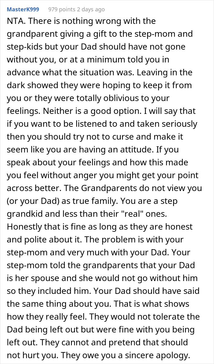 16 Y.O. Daughter Disappointed With Her Father As He Did Not Invite Her On His New Family's Paris Vacation, Gets Called A Jerk 16 Y.O. Daughter Disappointed With Her Father As He Did Not Invite Her On His New Family's Paris Vacation, Gets Called A Jerk