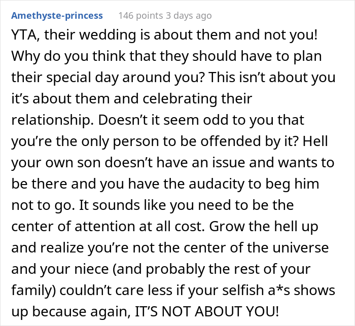 Relative Upset Their Niece Planned A Destination Wedding On A Sunday Night, Tells Her Off, And The Internet's Having None Of It
