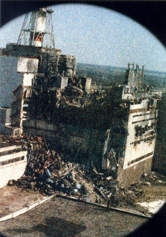 The Earliest Known Picture Of The Chernobyl Nuclear Disaster, Taken Just Moments After The Meltdown And Explosion Of Unit 4 On April 26, 1986