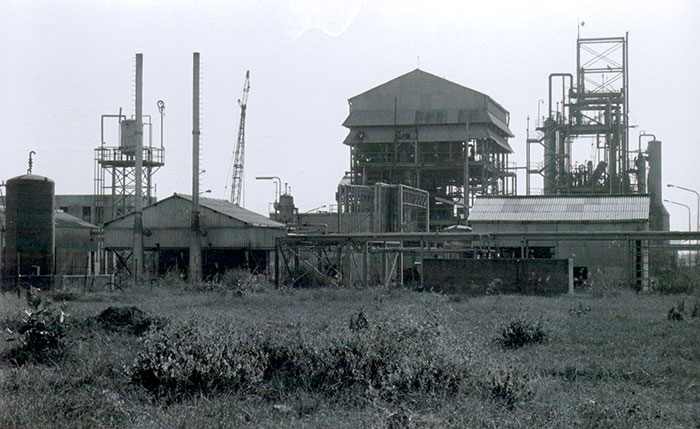 Exterior View Of The Union Carbide Pesticide Factory Scene Of The World's Worst Industrial Disaster In 1985