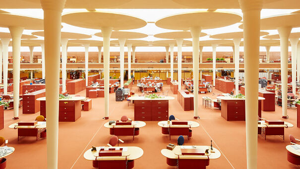 frank-lloyd-wright-great-workroom-16x9-1.jpg