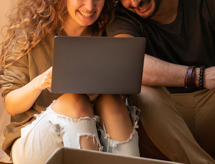 Groom Is Stood Up By His Parents At His Own Wedding Because Of Sister, His Best Friend Comes Up With The Best Revenge Plan Groom Is Stood Up By His Parents At His Own Wedding Because Of Sister, His Best Friend Comes Up With The Best Revenge Plan