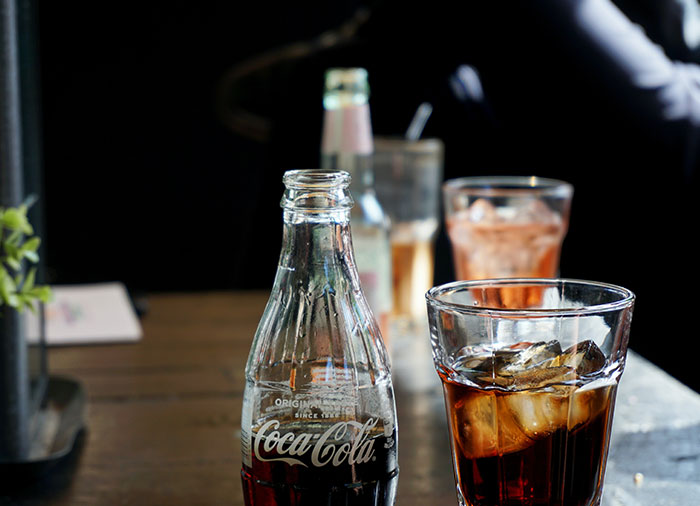 30 Giveaways That Someone Is American, As Described By Non-Americans