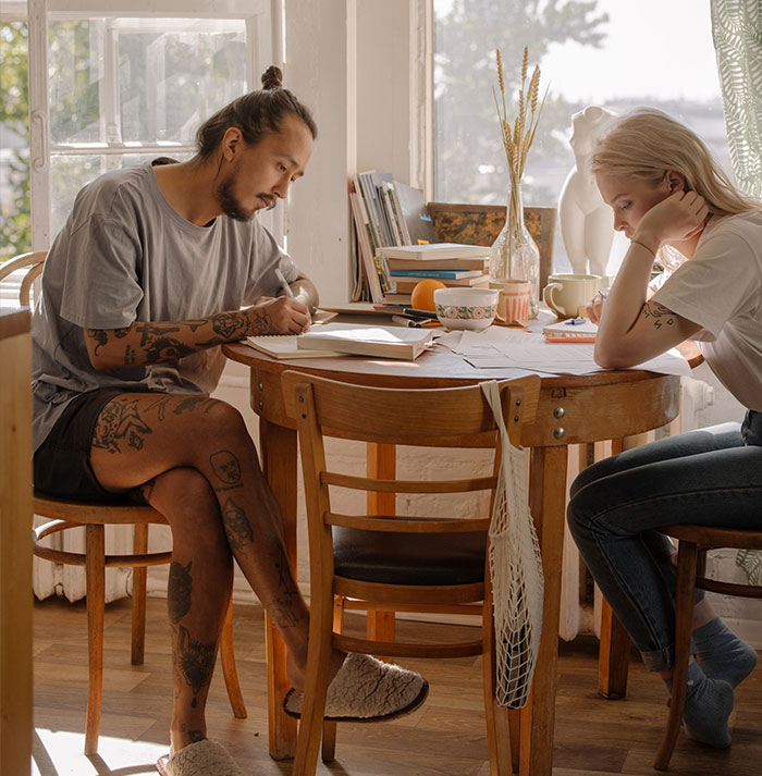 50 People Share The Most Extreme Cases Of Helicopter Parenting That They've Witnessed