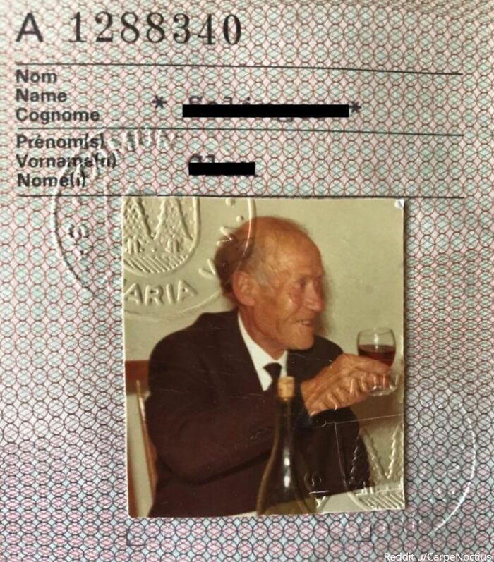 La foto del pasaporte de mi bisabuelo en 1978