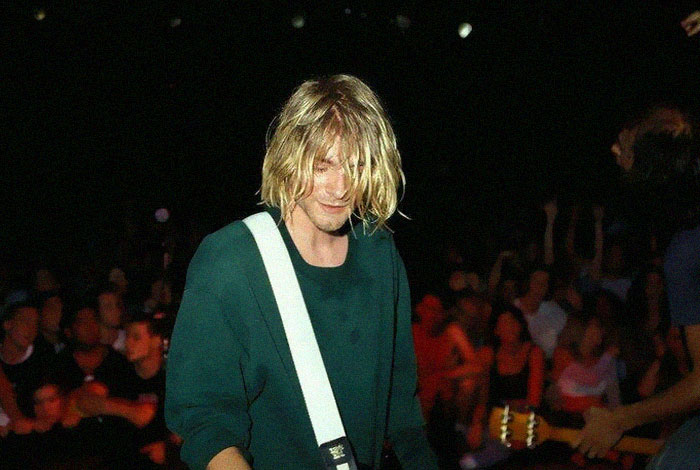15 de Agosto de 1991: Nirvana tocando en el Teatro Roxy. Ese fin de semana grabarían el video de "Smells like teen spirit"
