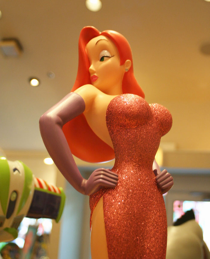 Woman Applauded For Standing Her Ground After Learning Her Boss Calls Her “Jessica Rabbit”