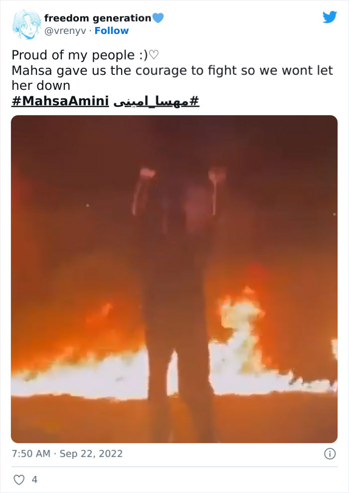 Women Burn Hijabs, Cut Their Hair As Protests Spread In Iran After The  Death Of Mahsa Amini | Bored Panda