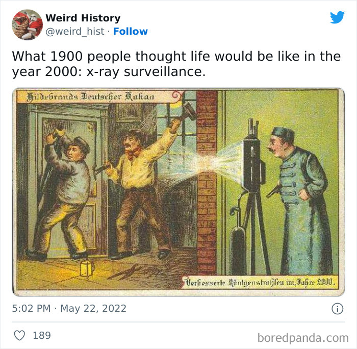 Weird History Tweets