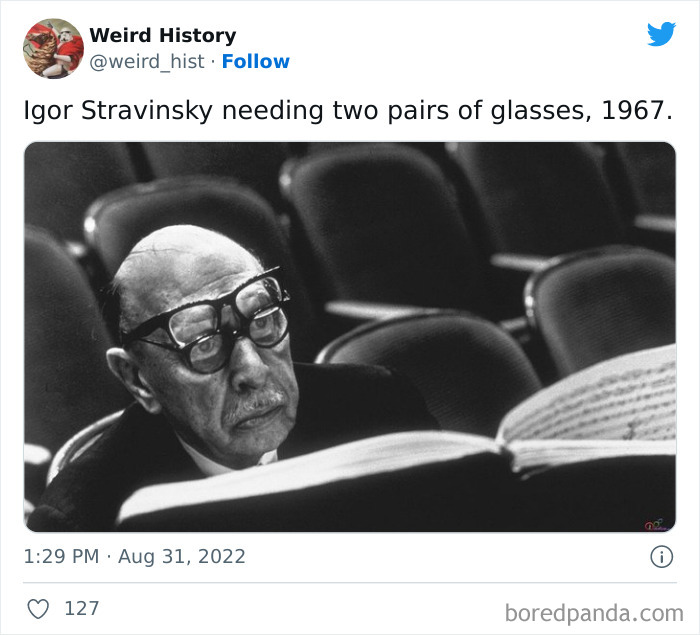 Weird History Tweets