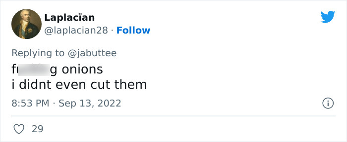 Ukrainian Soldier Embraces His Mother After Liberating Her Town From Russian Occupation Ukrainian Soldier Embraces His Mother After Liberating Her Town From Russian Occupation