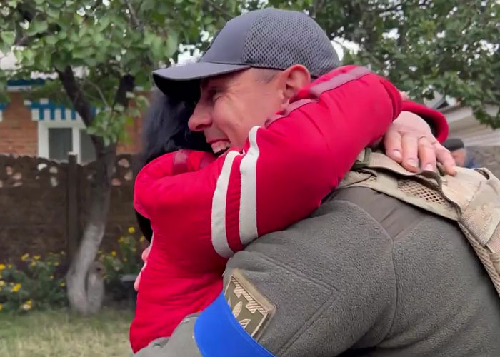 Ukrainian Soldier Embraces His Mother After Liberating Her Town From Russian Occupation
