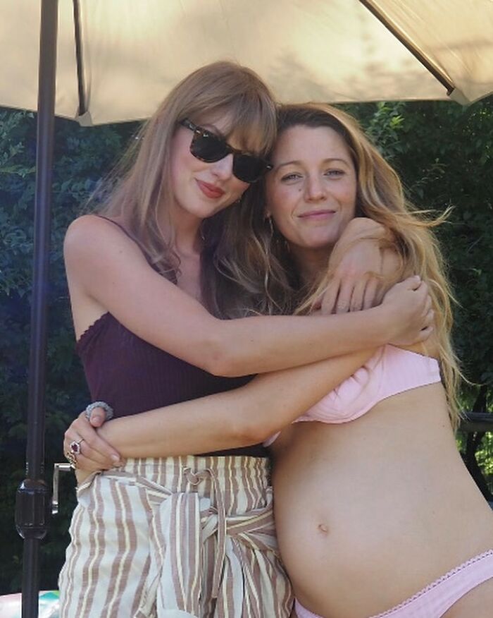"You Freak Me And My Kids Out": Blake Lively Posts 8 Pregnancy Pics So The Creepy Paparazzi Will Stop Camping Near Her House