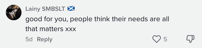 Woman Shares How She Got Lectured By A “Karen” On A Plane Who Asked To Swap Seats With Her So She Could Sit With Her Husband Woman Shares How She Got Lectured By A “Karen” On A Plane Who Asked To Swap Seats With Her So She Could Sit With Her Husband
