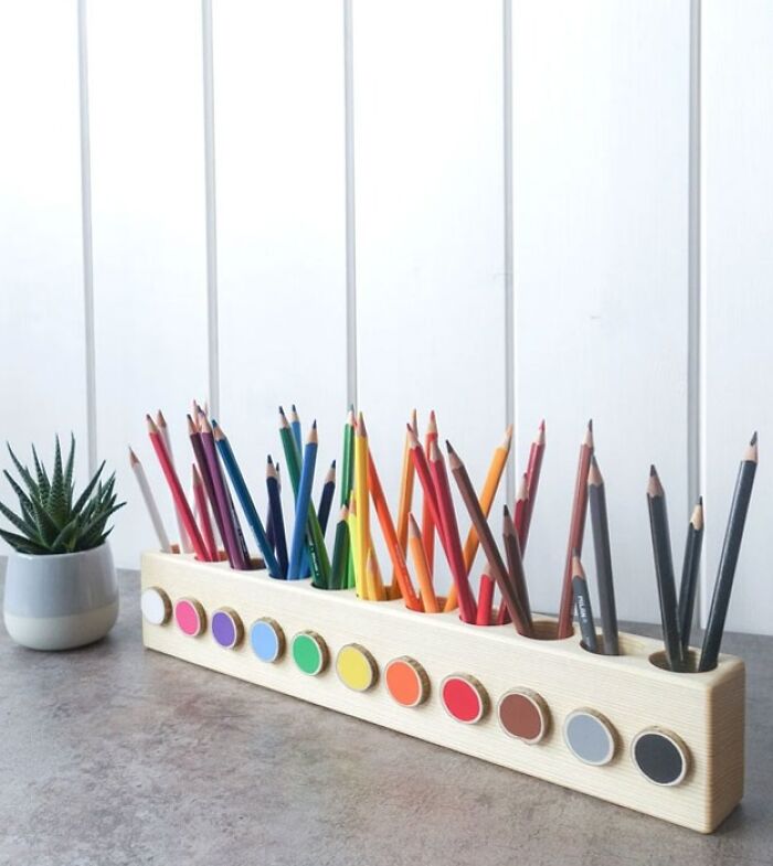 Color Sorting Pencil Holder