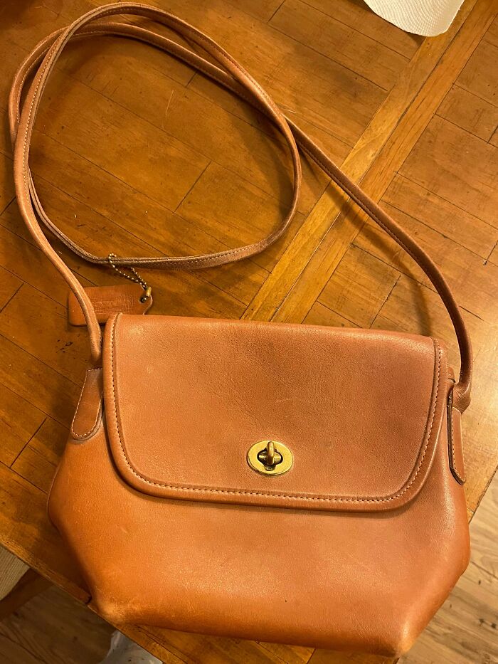 Finally Found My Vintage Coach White Whale At The Bins For Like $1
