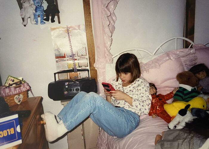 Gameboy, American Girl Dolls, Blockbuster, Beanie Babies, Longaberger Baskets, Boom Box, And A Bowl Cut. The Dream Of 1998z