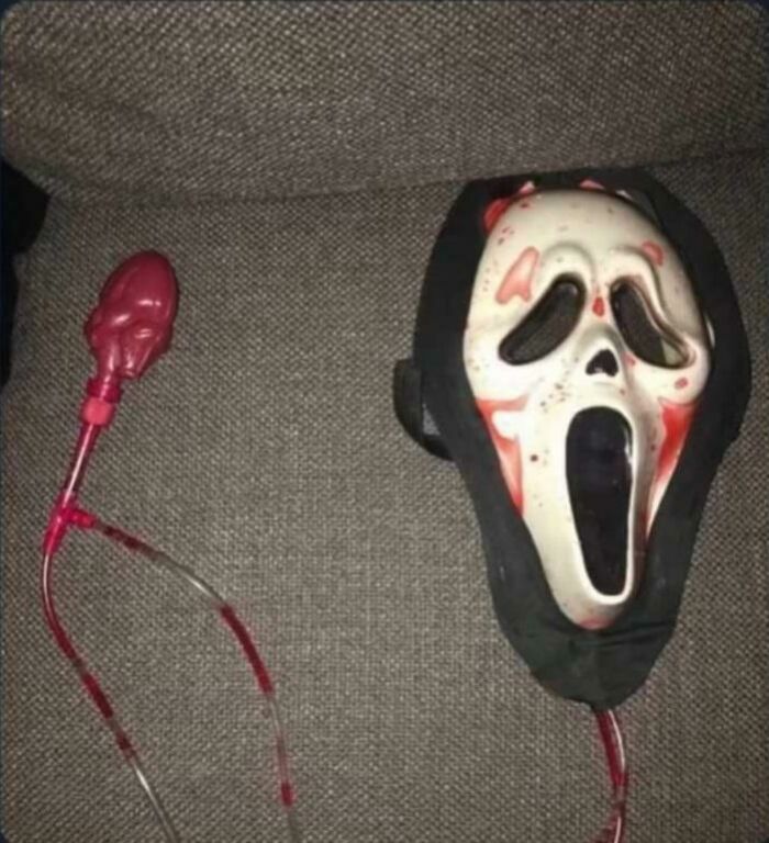 Your Halloween Was Legit If You Ever Had The Blood Pumping Scream Mask